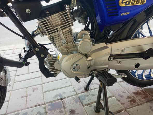 سلام عليكم
دراجه ايراني 2025
مكينه 250cc
كله شغال مكفول 
بصمه اشاير لايت 
عداد اكتروني 
كله شغال 
السعر مليون و100 وبي مجال 
ميعجبك السعر اعبر المنشور ولصير لوتي
***********
