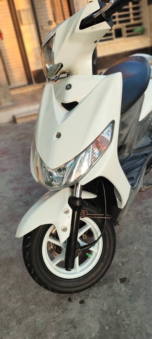 السلام عليكم جيتي ار حديث موديل 17 كفاله مكاني الحريه الدولعي الهاتف ***********
