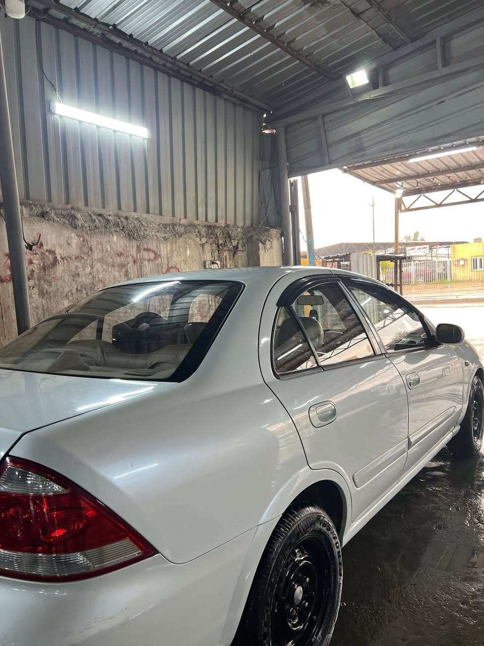 السلام عليكم ورحمة الله وبركاته 

للبيع نيسان سني كوري موديل 2012 رقم صلاح الدين بأسمي تحويل ثاني يوم ضررها جاملغ وربع البنيد ماشيه210 حقيقي محرك كير صدر كله كفاله عامه تخم تاير جديد غرفتها جديده  السياره نفس الصور جديده  استخدام شخصي العنوان صلاح الدين سامراء الشراي يتصل 

 ***********
