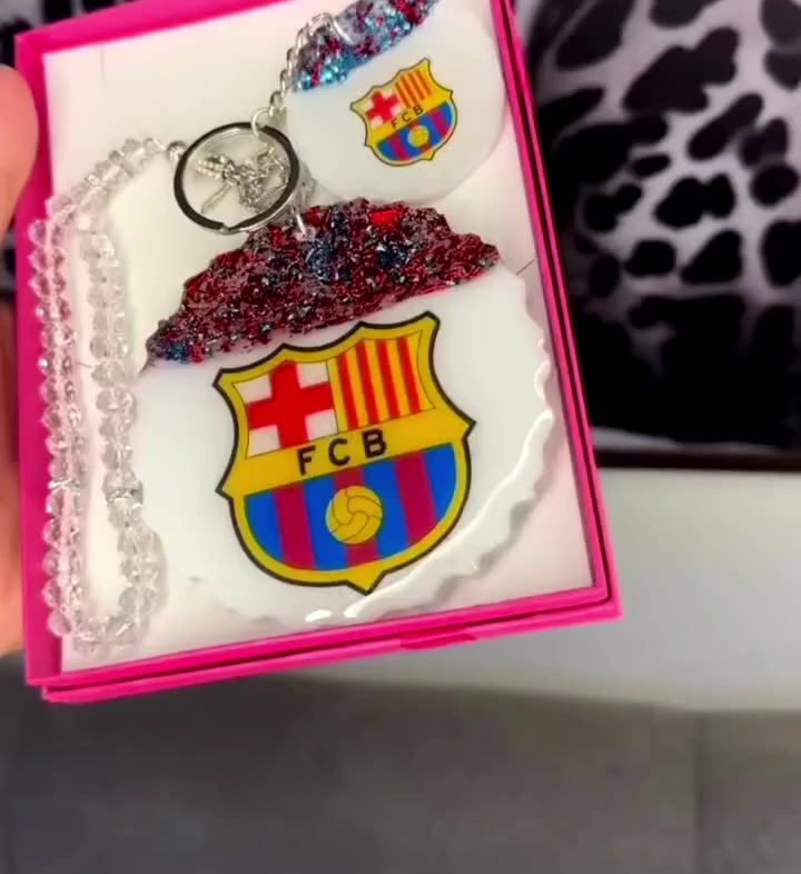 تعليقة سيارة معا مدالية سويج
شعار برشلونه سعرهم ب 5 الاف


**إذا كنت صاحب هذا الإعلان وتريد حذفه لأي سبب، رجاءا أرسل رسالة إلى الدعم الفني**