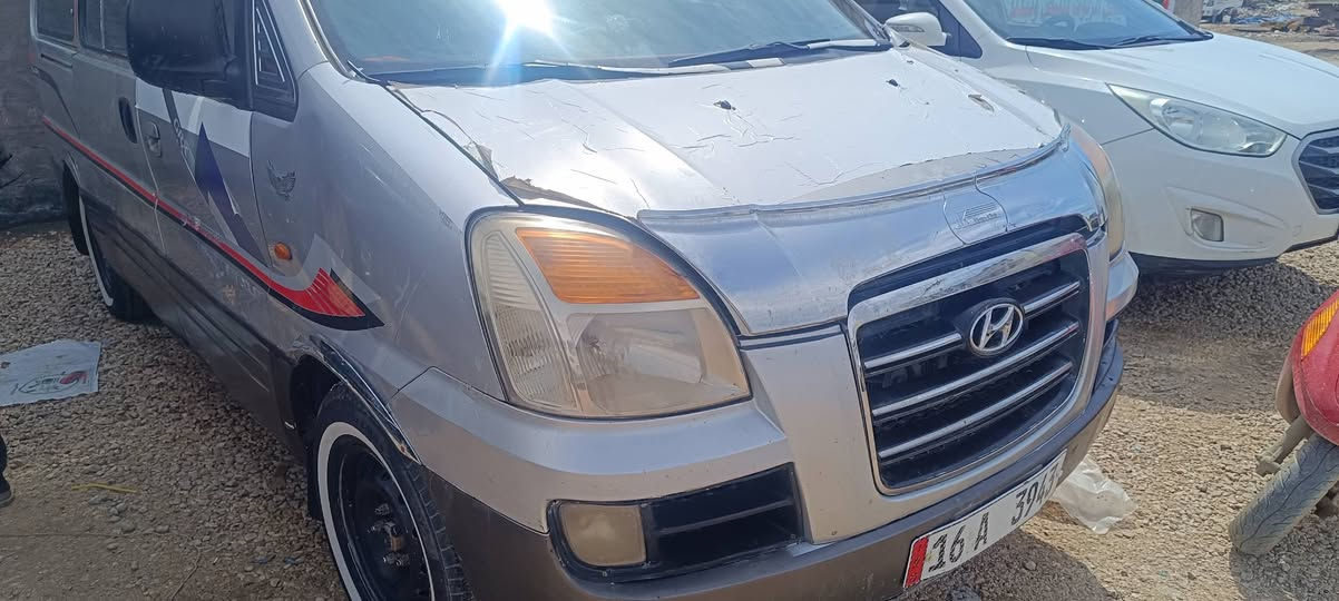 السلام عليكم استاركس موديل 2006للبيع مكينه فول حداديه كهربائيات شغاله شواصي مصلحه مشروع وطني ل29 السنويه العنوان بابل الحمزة الغربي الرقم قادسيه رقم الهاتف *********** السعر ب62
