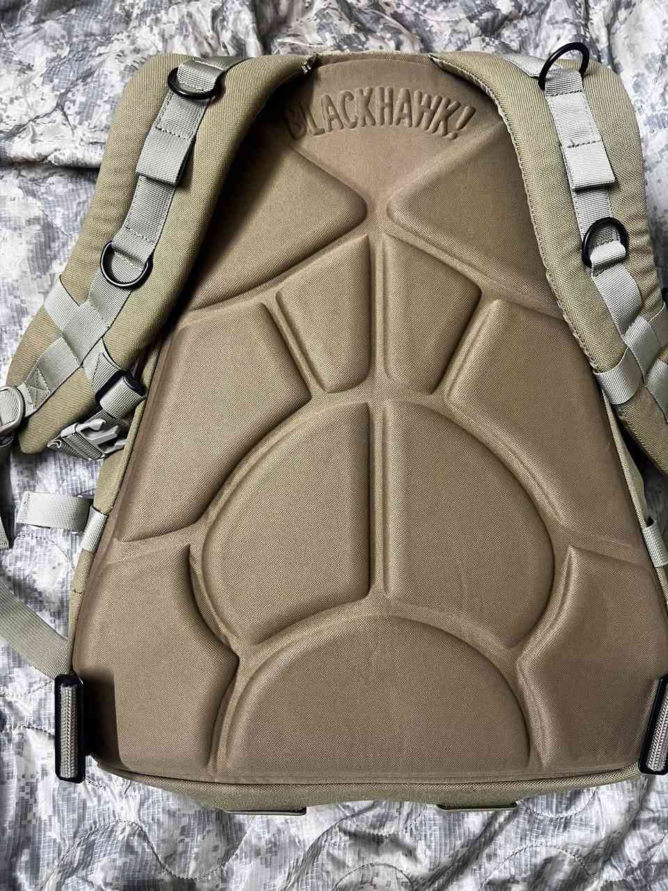 يالله 
جنطة بلاك هوك حيل نظيفة 
تواصل خاص او واتساب 
يوجد توصيل 🚚


**إذا كنت صاحب هذا الإعلان وتريد حذفه لأي سبب، رجاءا أرسل رسالة إلى الدعم الفني**