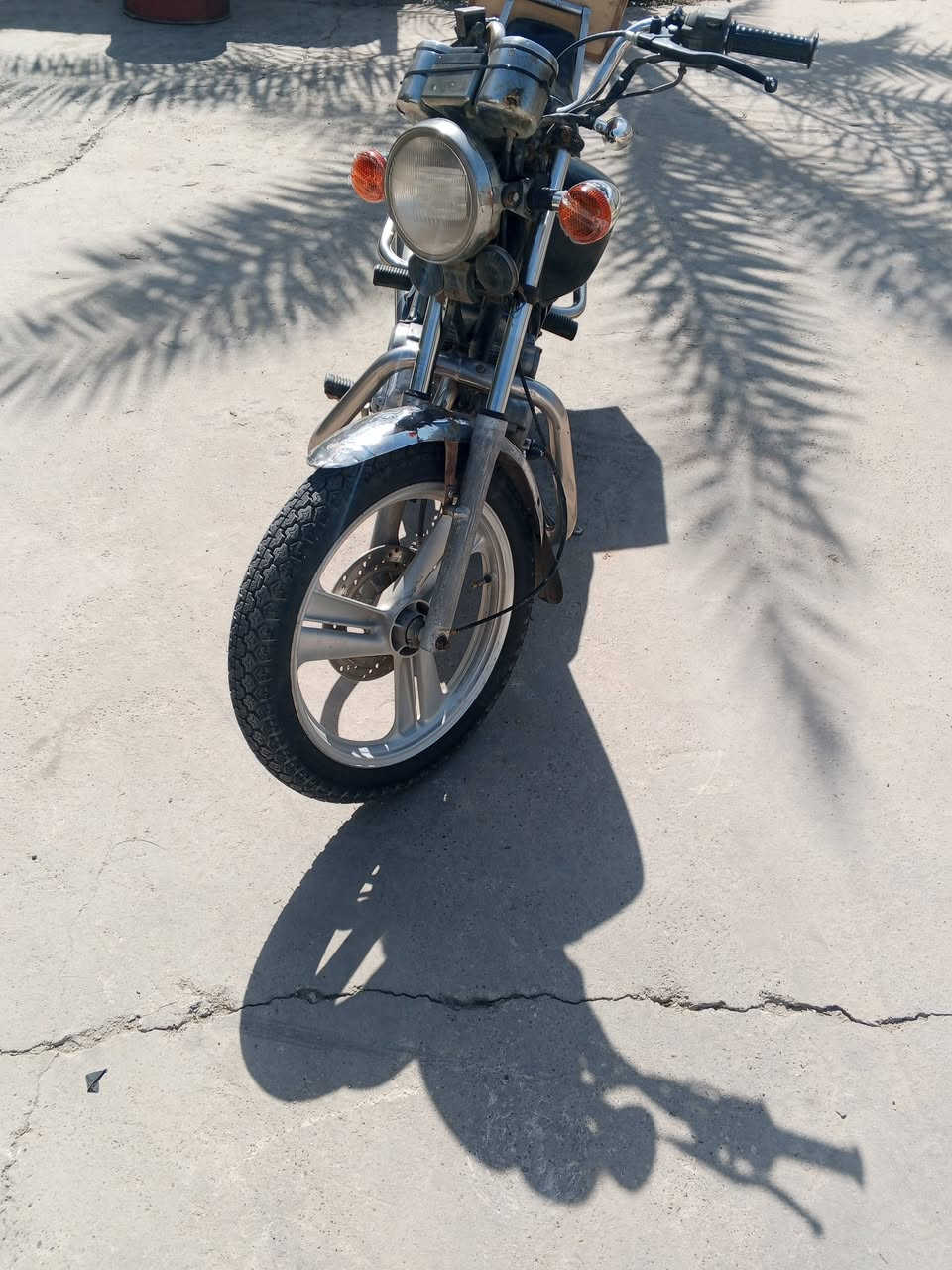 ابتر للبيع مكفول 
نكره سلف كهربائية شغاله 
تايرات جدد امامي خلفي
مكينة مكفوله تجي تاخذه وتودي 
على اي مصلح يعجبك 
بحيث لا مفتوحه ولا تنقيص ولا تبخير 
السعر 525/وبي مجال 
تاخذ ماطور ربع ماتصرفله مكفول 
الاتصال على الرقم 
***********/ أيضا بي واتساب
