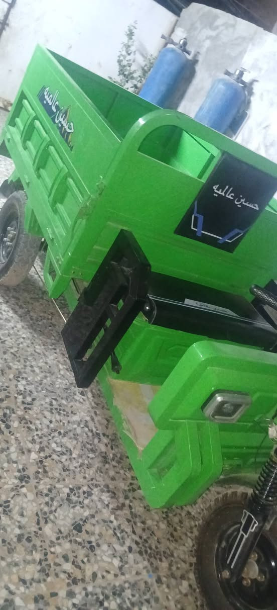 ستوته الحجم الكبير ٢٠٢٦شهر ٥ خمسه باتري مصطره  ٤٨واط الشحن مال ستين كيلو ستوته حيل نضيفه كلشي شغال تجي تفحص وتاخذه تايرات كله جوبلس   المكان بغداد ابو غريب خرنابات اني ماخذه ٢٤٠٠وعارضه السعر ٢١٠٠التواصل ***********+***********
