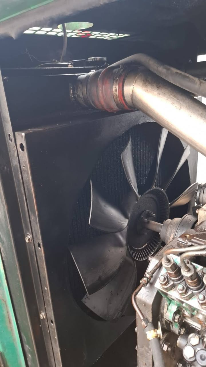 السلام عليكم مولده للبيع
نوع #كمنز 
150 كيڤي .. كامله شغاله 
ومجهزه من ادامه كامله . السعر 50 ورقه 
وبيها مجال مستعجل ع بيع 
العنوان بغداد كراده خارج . للتواصل ***********
