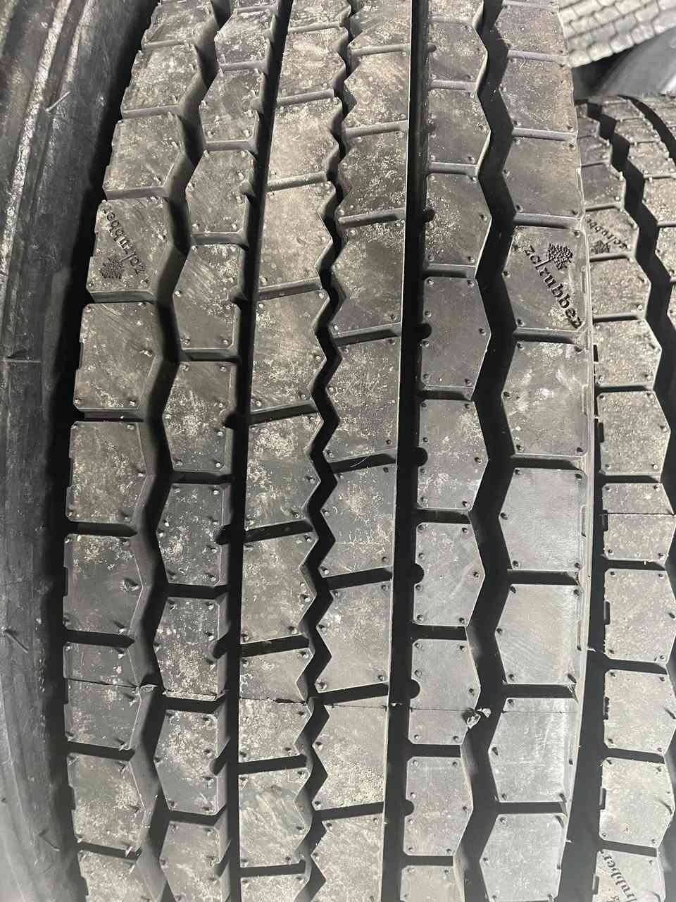 تاير جديد كنتر 17:5 انتاج 25  سعر الزوج 225 الف مكاني مجمع مشن بغداد متوفر جملة و مفرد يوجد توصيل 🚚 #كنتر
***********
