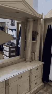 غرفة للبيع مديل كويتي 500 بيهة مجال للشراي وهذه رقم صاحب الغرفة ‏‪0771...