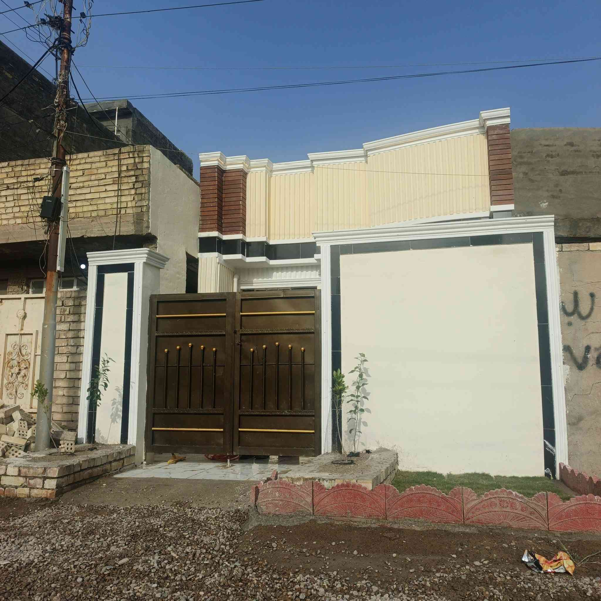 للبيع مشتمل ١٠٠ متر موقع البيت ١٠٠٠٠ الف سبع البور التاجي على طابو الكاظمية سعر البيت ٥٧ بي مجال للتواصل ‏‪***********‬‏ بي واتساب
