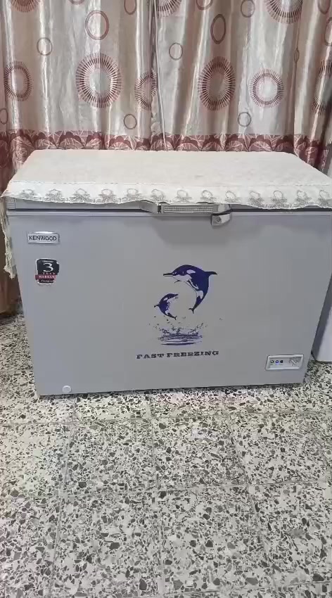 مجمدة نضيفة مثل ماواضح بلصورة السعر ٣٠٠


**إذا كنت صاحب هذا الإعلان وتريد حذفه لأي سبب، رجاءا أرسل رسالة إلى الدعم الفني**