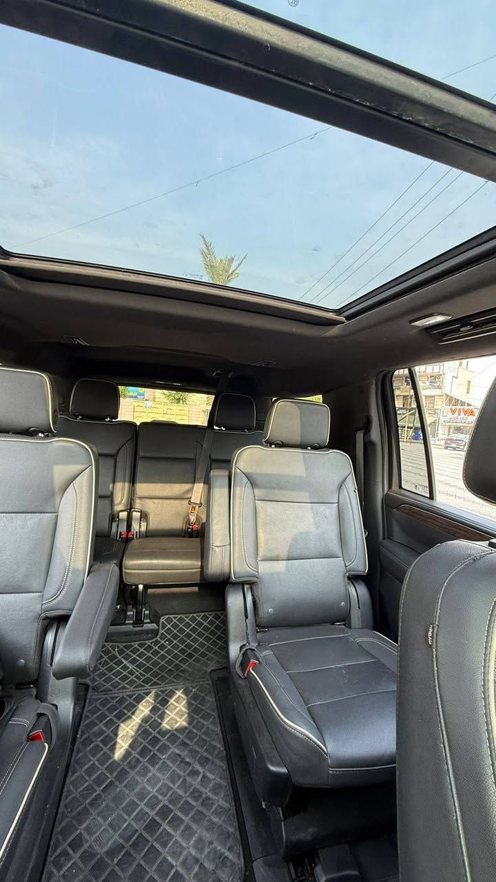 🔴 🔴 شوفر ليت سوبر بان بريمر رقم خصوصي
موديل 23 للبيع 
فول موصفات السياره علية تغليف مات  
 
اعلا فئة بالسوبر بان  داتا شو كرسي هزاز كامرات محيطية.... الخ
حجم المحرك 5300
حادث السياره جاملغ وباب عكس السايق وجاملغ خلفي نفس الجهه 
ممشى السياره 85 الف كيلو
مكان السياره بغداد  حي الجامعه 
السعر420 ورقه
للاستفسار
***********
