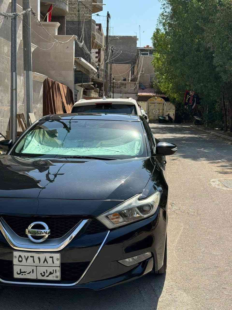 بسم الله الرحمن الرحيم
اللوان : اسود 
موديل :- ٢٠١٨
عداد المسافة : ٦٧ الف ميل
حجم المحرك 3500
صور الحادث مرفقه بالمنشور حادث سطحي و حلو 
المواصفات : SL 
 ابواب بصمة
فتحة بانوراما 
بصمة تشغيل عن بعد 
شاشة دشبول ديجيتال
كاميرا خلفية 
نقطة عمياء 
اوتو ستوب
رادار امامي  (التحذير من الاصطدام)
حساسات امامي
حساسات خلفي 
نظام : Normal 
نظام : Sport
كشنات جلد
كشنات كهربائي
كشنات هيتر
تحكم استيرن 
استيرن هيتر
تبريد قطعتين
نقطة عمياء  بلاتينيوم 
شاشه 
رقم شمالي تريد تحويل تريد وكالة 

السعر ١٤٠$ وبيها مجال 
مكان السياره بغداد الكاظمية 
***********
