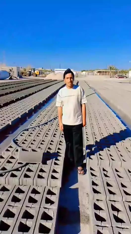 #لاتضيعوها.. ابلوك كهربائي درجه اولا.  مع تخفيضات رمضانيه. فقط اتصل على الارقام التاليه.  ويوصلك لبيتك بدون ماتتعب  ... مع ذالك متوفر ايضا صب كونكريتي  درجه اولى ... اتصل وكله سهل ‏‪***********‬‏   
***********.
