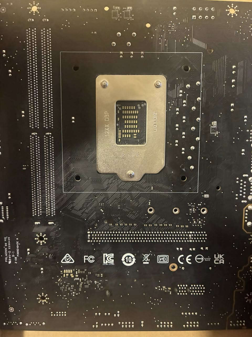 السلام عليكم شلونكم شباب
كارت شاشه 

EVGA RTX 3060Ti XC Gaming 8GB MA LHR
سعر 350 الف 

معالج انتل i5-11400F 
سعر 120 الف 

مذربورد 
Motherboards MSI H510M PRO
تحتوي على اربع منافذ sata + منفذ m.2 
سعر 80 الف 

جميع الملحقات موجوده + الكراتين 

لحد يصير ظريف ويكول غالي لان اني مشتري التجميعه من جانت الاسعار غاليه والوصل موجود

*********** 
بغداد / زيونه
