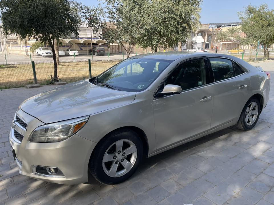 السلام عليكم
للبيع ماليبو 2013 LT مكفوله ما عدا الدعاميات مصبوغه حادثه اميركا دعاميه خلفيه محرك 2500 تدفئه وتبريد شغال كير و مكينه عالشرط رقم انكليزي سنويه لحد 2030 السياره باسمي بيع او مراوس
السعر 97$ للاستفسار ***********
