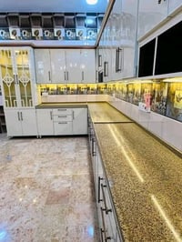 كلونتر • اقصاط