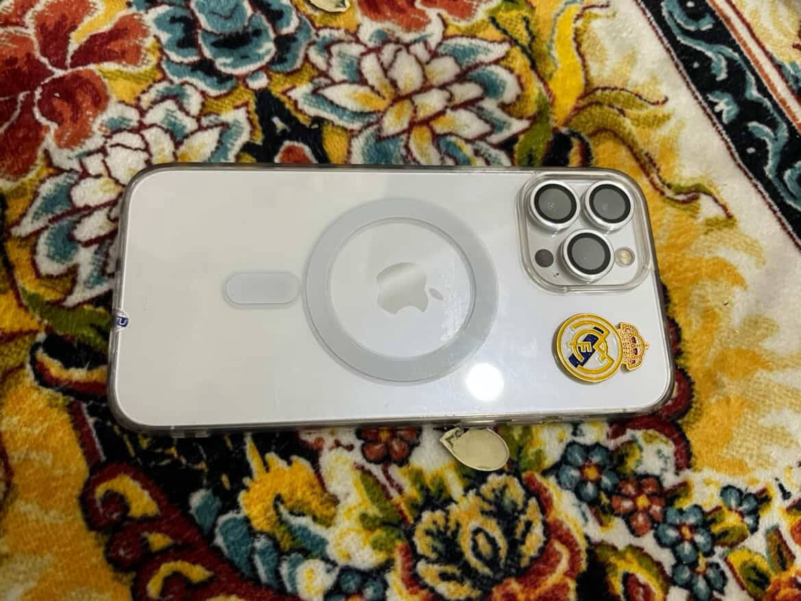 سلام عليكم آيفون 13 برو ماكس ذاكره 256 بطاريه 87 جهاز شخط مابي وتر بروف ما مفتوح اخذه افحصه بي ضمان شهرين السعر 700 وبي مجال مكاني بغداد حي الجهاد ***********
