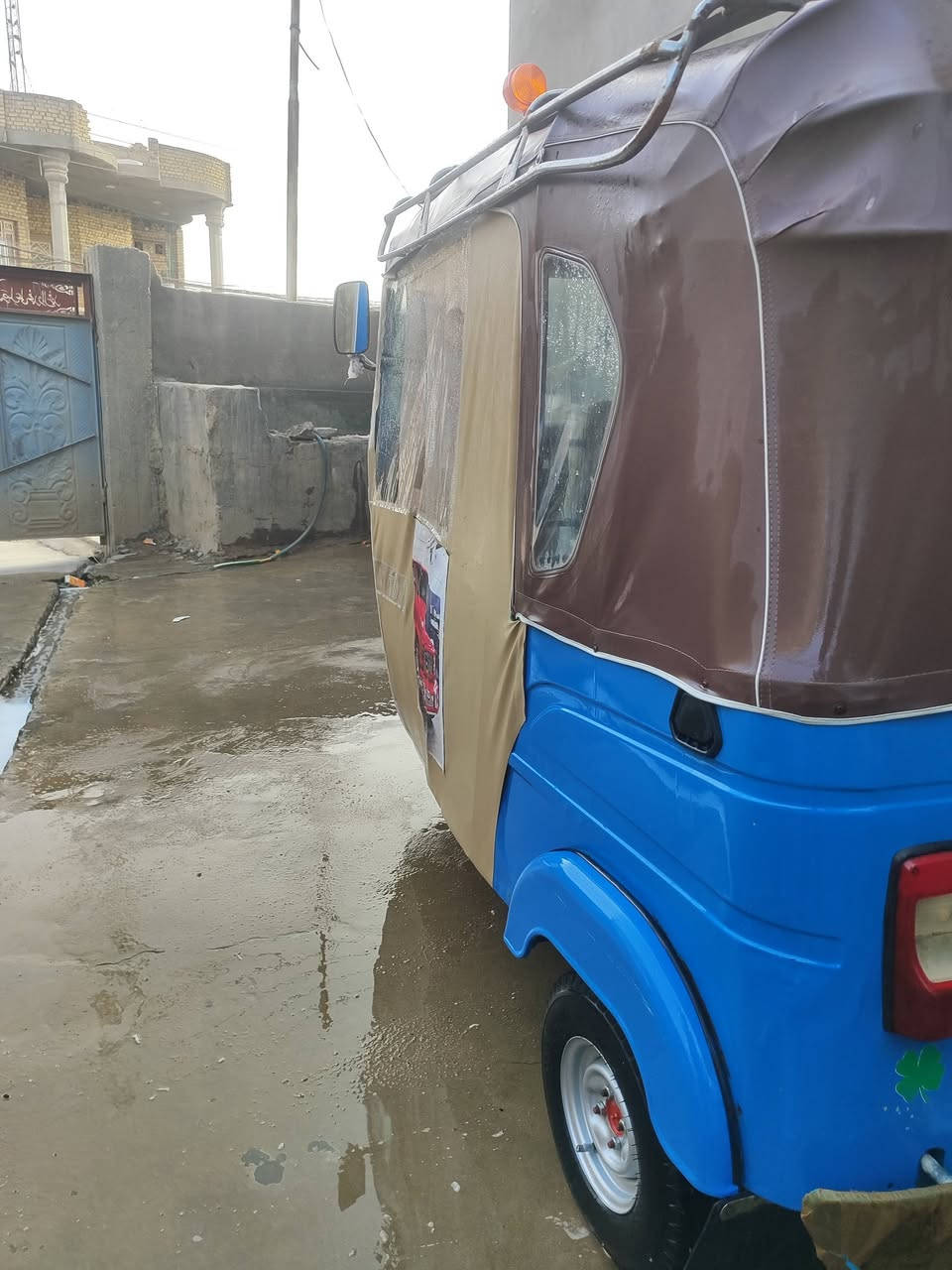 السلام عليكم تكتك  للبيع كفاله محرك وكشر موديل 2022 شهر 7  رقم وسنويه سعر 8500 وبيها مجال شراي يتصل ***********
