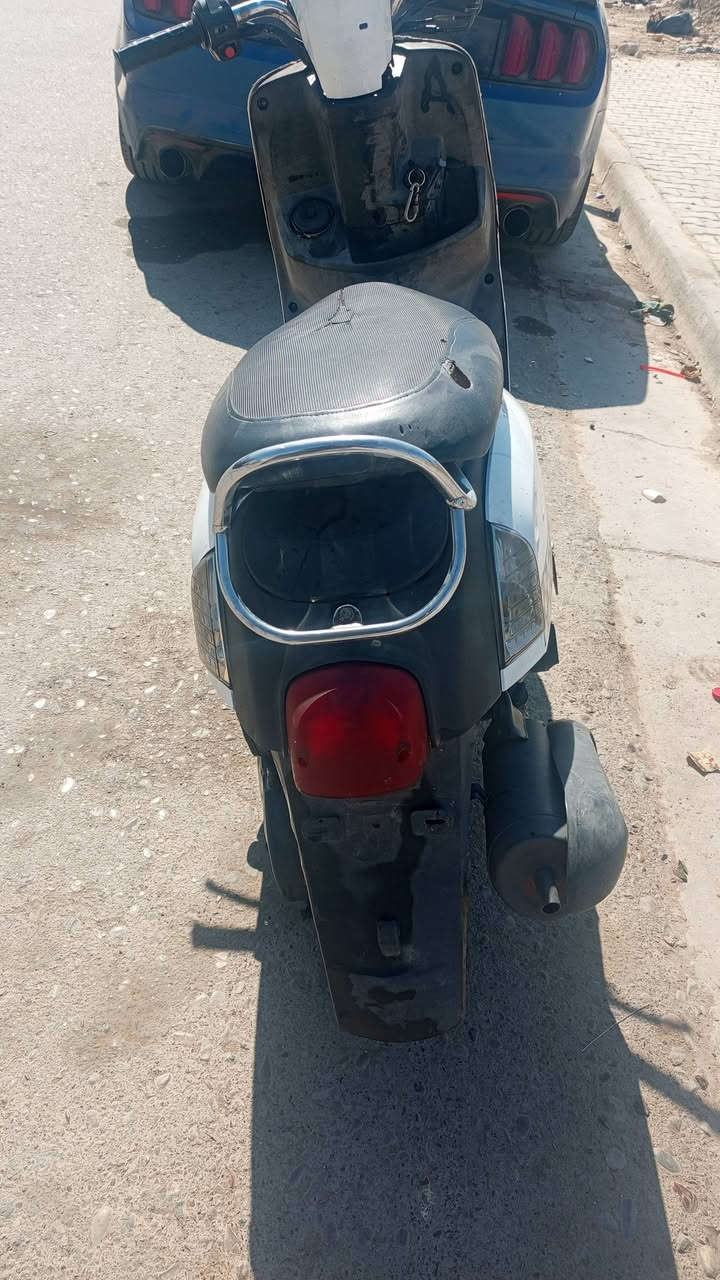 السلام عليكم موجوده دراجه للبيع بوليس نوزل السعر 475 فيها مجال مكاني بغداد جسر ديالى ***********
