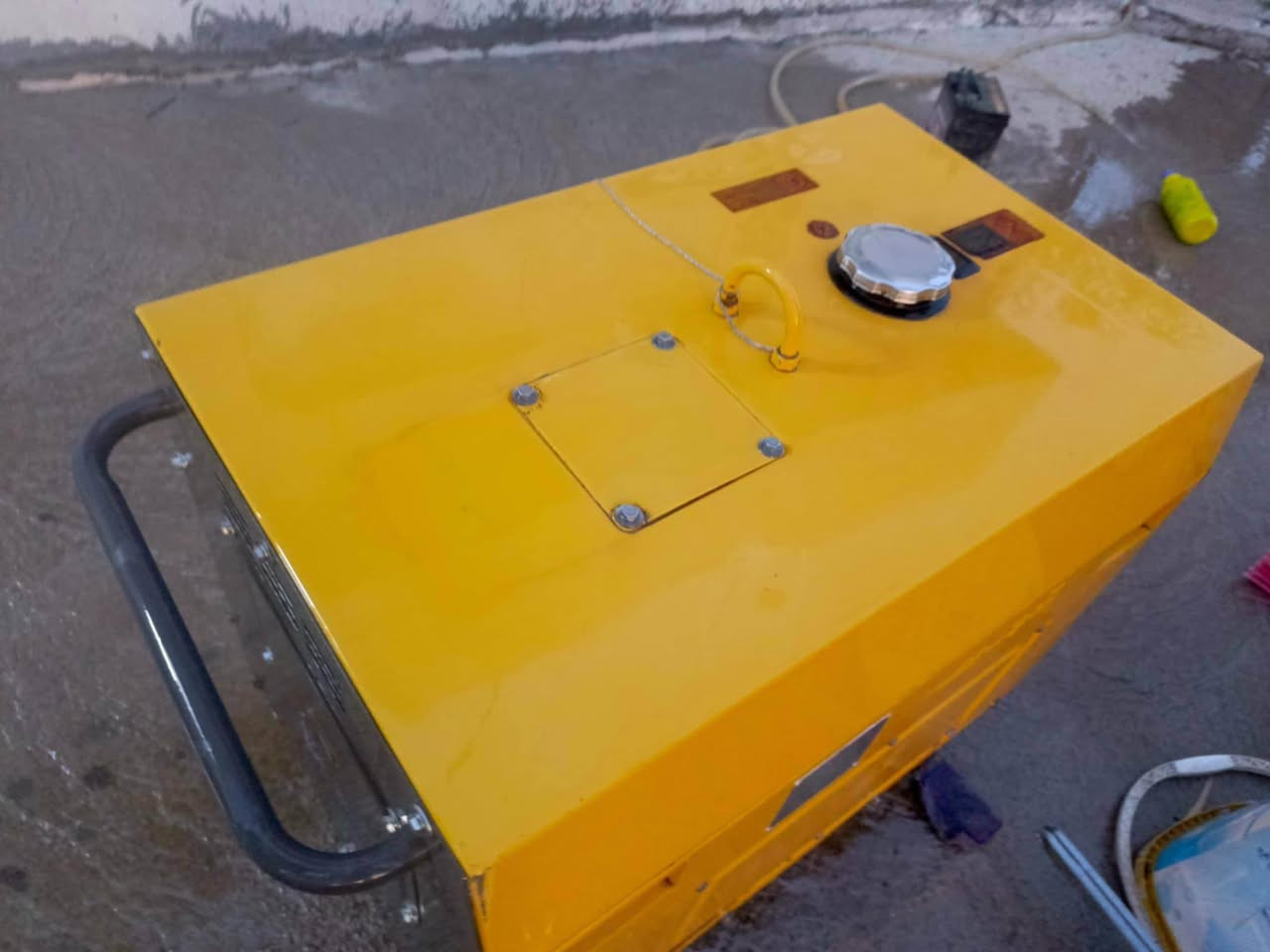 موليدةي كارةبا
وةكو نوي خاوينة 
٣٠ ئةمبير كارةبا دةدات 
گازة 
كاتم سةوتة 
باشترين ماركةية 
كةم كاري كردوة 
ناونيشان هةولير 
*********** أربيل, العراق
