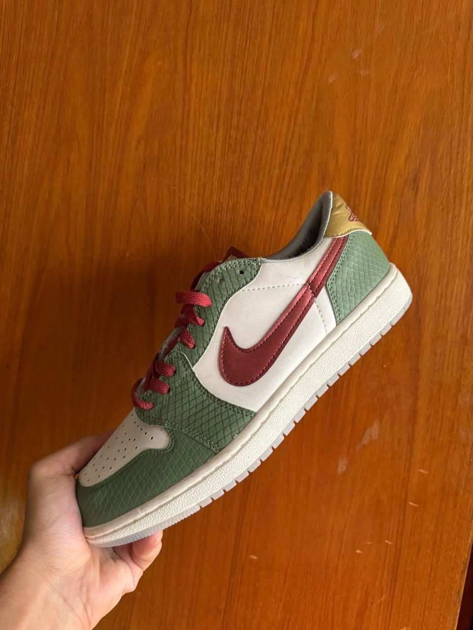 جوردن قياس40,41 نضيف ١٠٠٪؜ السعر١٥  للتواصل خاص


**إذا كنت صاحب هذا الإعلان وتريد حذفه لأي سبب، رجاءا أرسل رسالة إلى الدعم الفني**