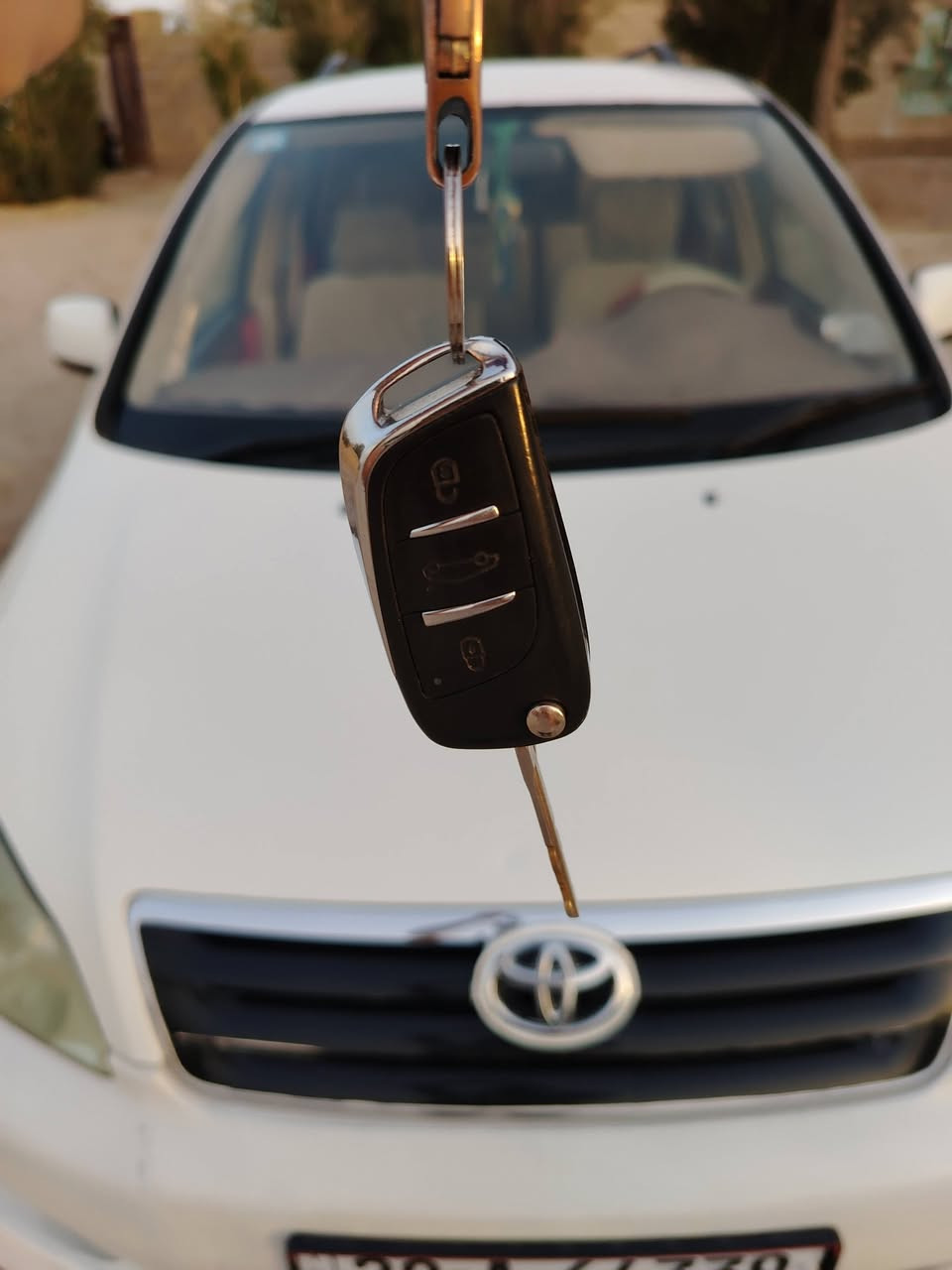 سلام عليكم تويوتا ابصم ٢٠٠١  بأسمي رقم دولي واسط سنويه ل29  مكفوله كير مكينه حداديه تبريد ضربه  تو ويل شاشه كامره أماميه كامره خلفيه   السياره عايد تحويرها يم وسام العبيدي ضفيره وتغليف دشبول وتبريد رايدها 121وبيها مجال مكان السياره ناصريه سوق الشيوخ 
 
 ***********
