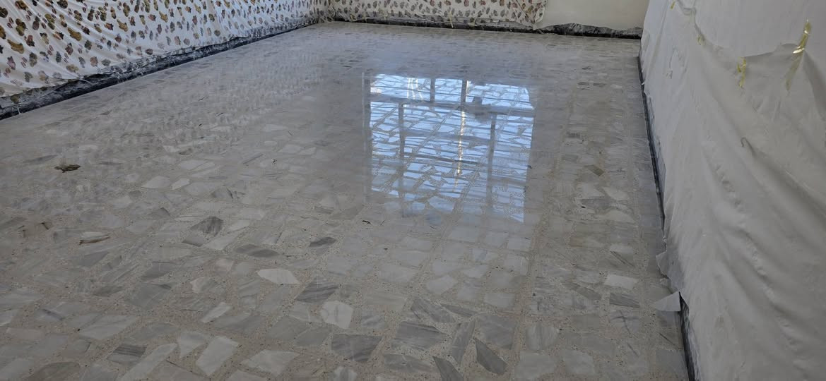 شركة أثير للجلي الموقعي ✨
​هل تبحث عن اللمعان والجمال لأرضيات منزلك أو مشروعك؟ نحن هنا لخدمتكم!
تعلن شركة أثير للجلي الموقعي  عن استعدادها التام لـ جلي وتلميع كافة أنواع الأرضيات:
✅ كاشي
✅ مرمر
✅ بورسلين
​نعيد لأرضياتكم بريقها الأصلي وبأحدث المواد والاحجار الايطاليه .
​📍 العنوان: ديالى
📞 للتواصل والاستفسار: ***********
​شركة أثير.. خياركم الأفضل لنظافة ولمعان يدوم!
