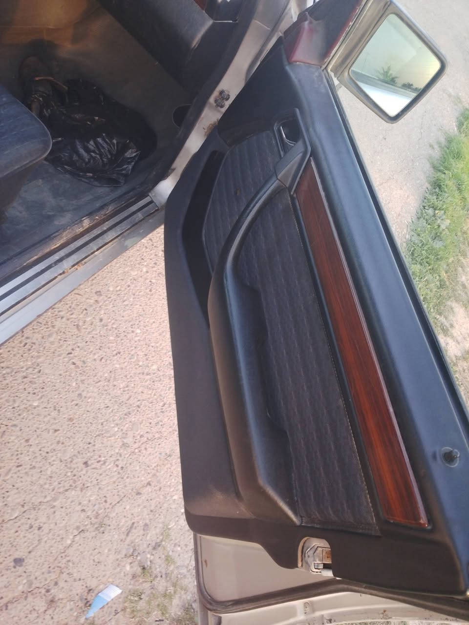 سلام عليكم للبيع مشروع وطني كير ومحرك بلاد موديل 88 سياره يرادلها تل حيضات بصيطه سعرها37وبيها مجال تخم تاير جديد *********** رحمه الوادكم المو شراي لاتعبني مكانها بلد صلاح الدين
