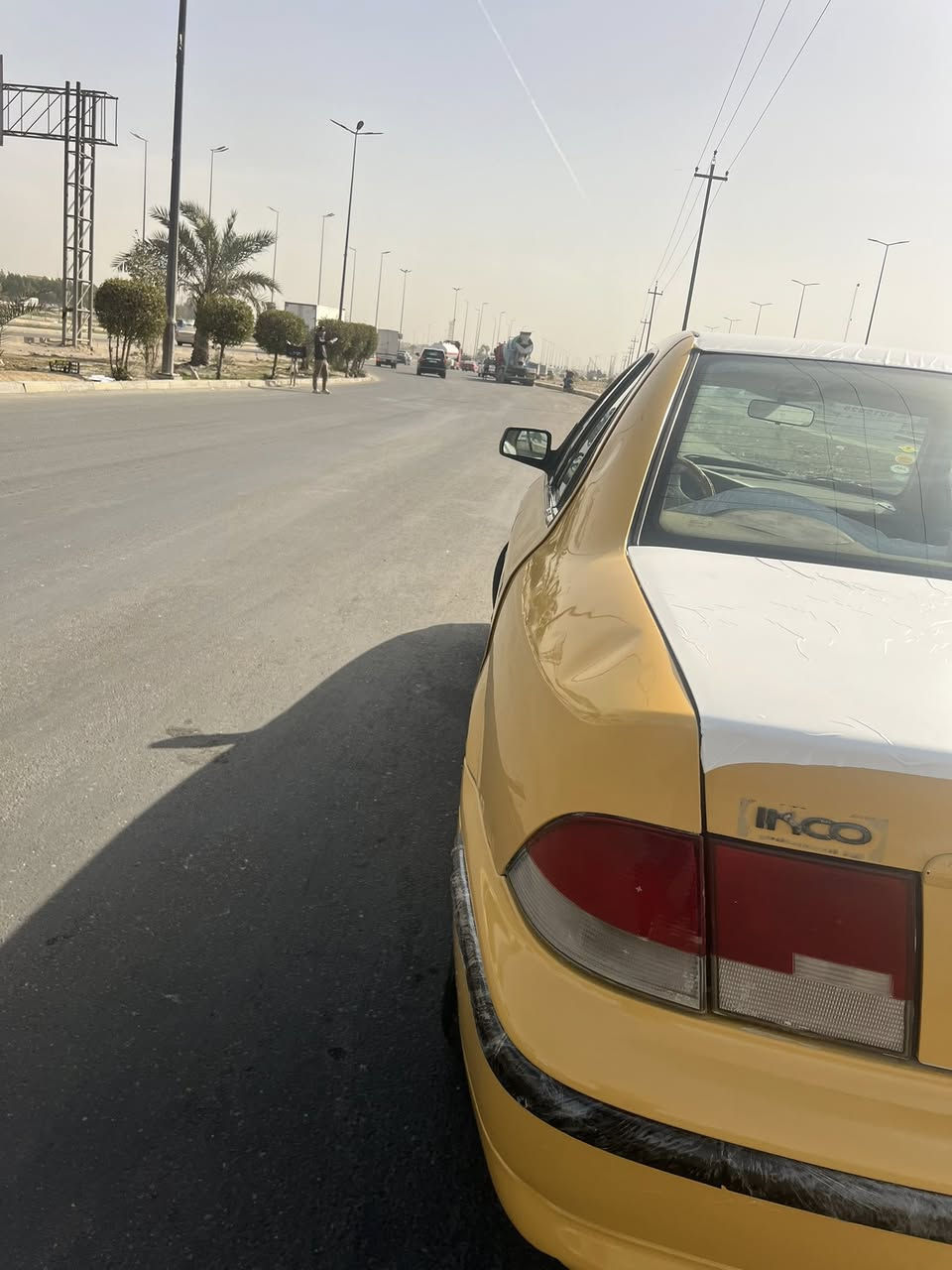 السلام عليكم سمند 2011كير مكينه صدر تخم تاير سياره جاهزه سنويه لل٣٠  فقط جاملغ عكس السايق والباقي كفاله ماني بغداد الامين الثاني النواب ظباط***********@
