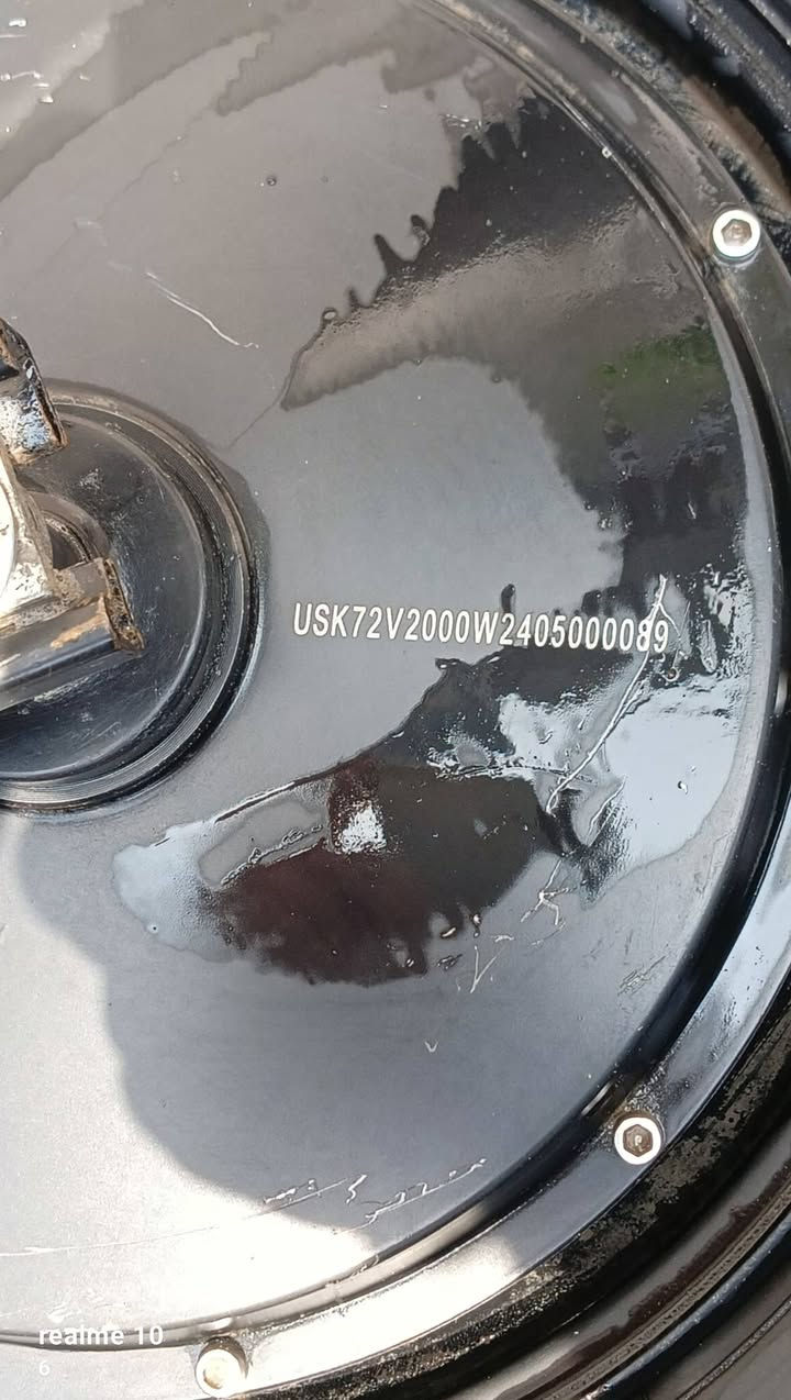 السلام عليكم
ماطور شحن نوع 318 للبيع 
6بطاريات دبل حالتهم نضيفه 
ملف 2000
اربع نمر 
بصمه وسويج 
وكلو شغال بك لايتات اشاير 
السعر 600 وبي مجال  
تواصل ع هذا الرقم ***********
اوخاص
