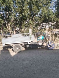 محرك ١٨ • بدون أوراق • جبله