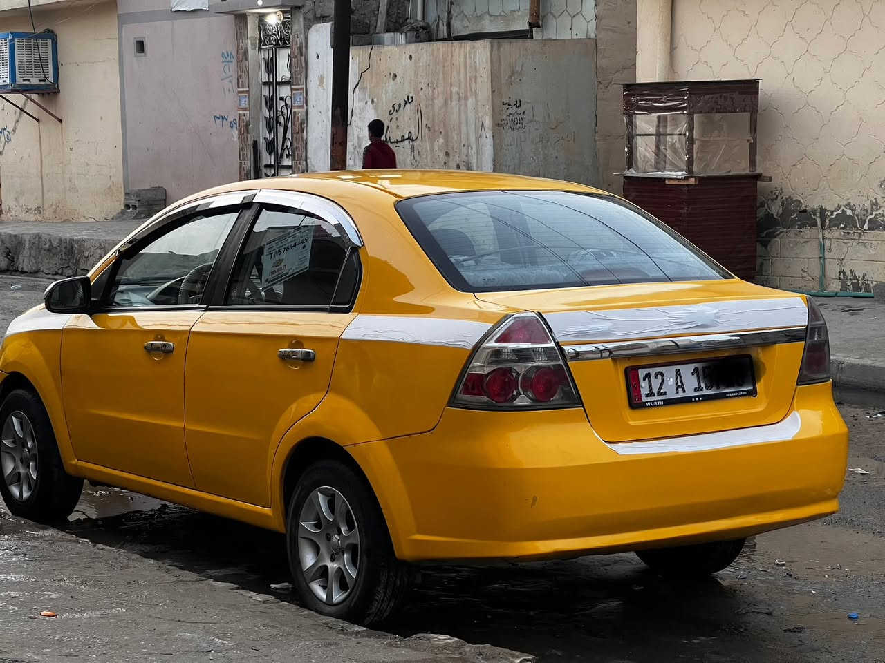 افيو 2011 أمريكي.رقم وسنويّة وهزة جديدة.كير توماتيك.مكينة محورة كورلا مال كصة جديدة.ضررها بوند وجاملغ بيها شوية داخل.هيئة وغرامات صفر.سعرها 49وشوية مجال 
***********
