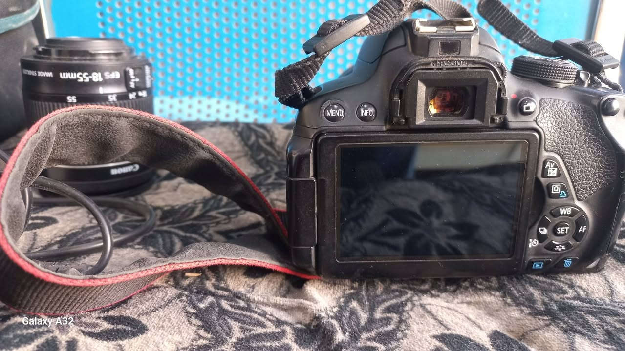 كامرة كانون ٧٠٠ دي عدستين توصيل متوفر السعر بالفديو موجود


**إذا كنت صاحب هذا الإعلان وتريد حذفه لأي سبب، رجاءا أرسل رسالة إلى الدعم الفني**