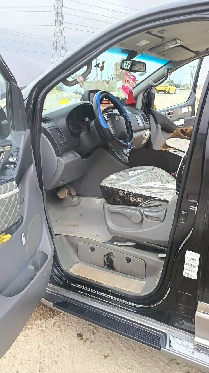 السلام عليكم
استاركس للبيع  موديل 15 كفاله عامه
مكينه جديده مجول  
حداديه وره وكدام جديد 
دوشمه سفريات جدد 
رقم بابل 
السعر خاص 
***********  
مكانه ذي قار  شطره
