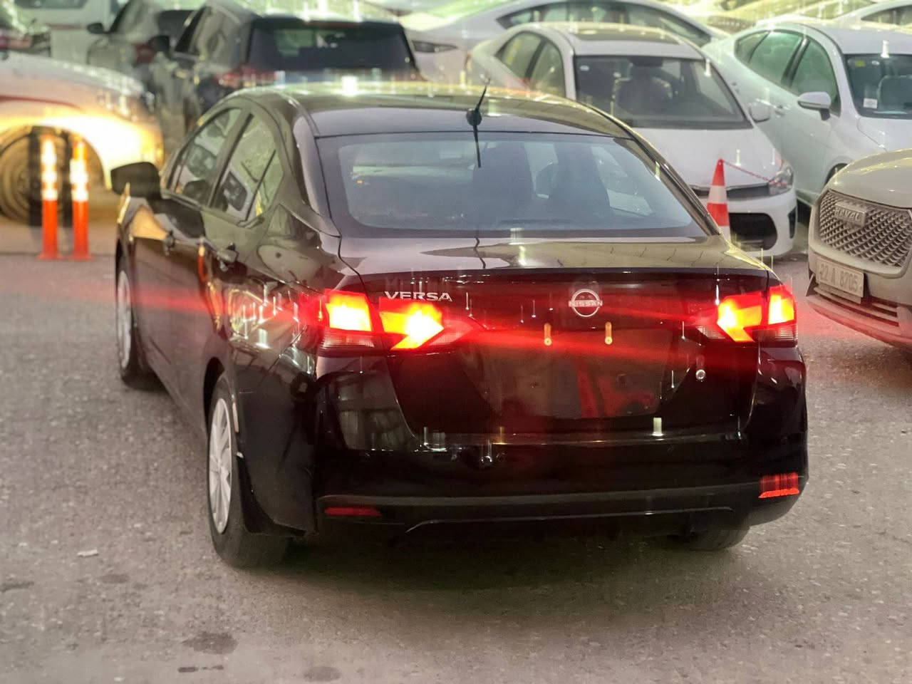 نيسان فيرسا 2024 لون اسود
مواصفات S
صبغ السياره جملغ شبر من بونيد صبغ
السياره زيرو ماشيه 100 km
 السعر: 116
 مكان السياره : اربيل معرض سردار هسنى
*********** أربيل, العراق
