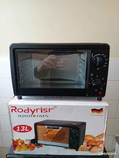 فرن من شركة Rodyrisr الألمانية بقوة 800 واط بمصادر حرارة من الاعلى و الاسفل مع مؤقت و مؤشر حرارة الى 250 درجة
يوجد خدمة توصيل لجميع المحافظات بغداد, العراق


**إذا كنت صاحب هذا الإعلان وتريد حذفه لأي سبب، رجاءا أرسل رسالة إلى الدعم الفني**