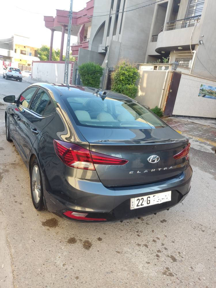 النترا موديل ٢٠٢٠ رقم اربيل 
محرك ٢٠٠٠دوش
ضررها جامرلغ وبونيد بدون دواخل كوبون بنزين بيه 
اللون نفطي
مواصفات/ شاشة وكاميرا رادار أمامي وخلفي ونقطة عمياء وتحديد مسار وكشنات جلد 
سعر ١٢٩ وبي مجال كركوك, العراق


**إذا كنت صاحب هذا الإعلان وتريد حذفه لأي سبب، رجاءا أرسل رسالة إلى الدعم الفني**