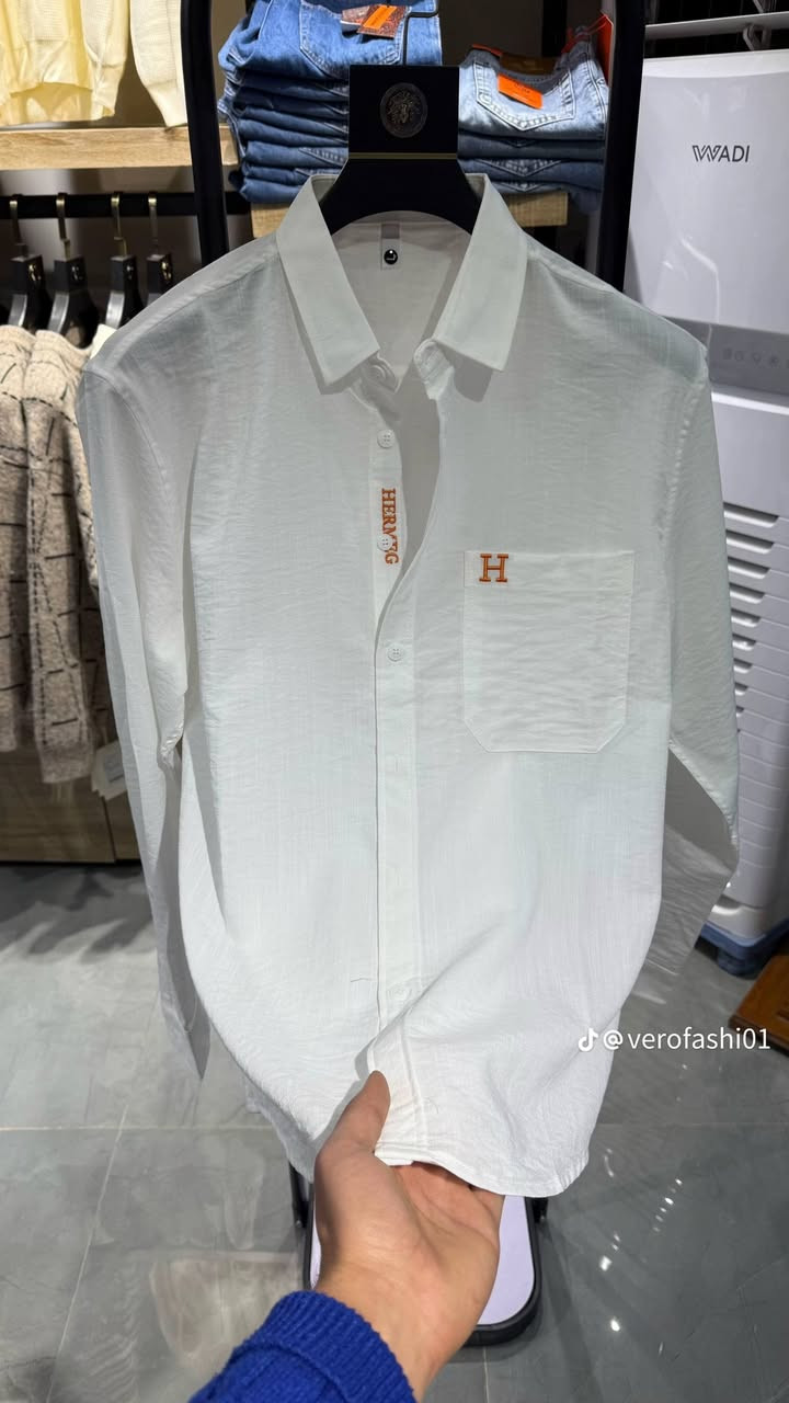 قميص للن فوول قطن🧡
ماركه هيرمز ✅
العنوان / جلولاء مقابل قيصرية الخياطين


**إذا كنت صاحب هذا الإعلان وتريد حذفه لأي سبب، رجاءا أرسل رسالة إلى الدعم الفني**