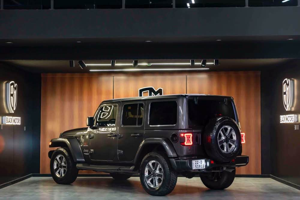 جیب رنگیلەر مکینە مرغوب ٦ سلندر رەنگ نەفتی ٢٠٢١ سحارە فول کوشین هیتەر سوکان هیتەر کوشین جلد دوو پارەجە بۆیاغ پێش و پشت کەپس سەیارە لۆک لۆک *********** ژمارە مۆبایل رەقەم هەولێر یەک پارجە بۆیاغ پارجەک بیلاد گۆراوە أربيل, العراق
