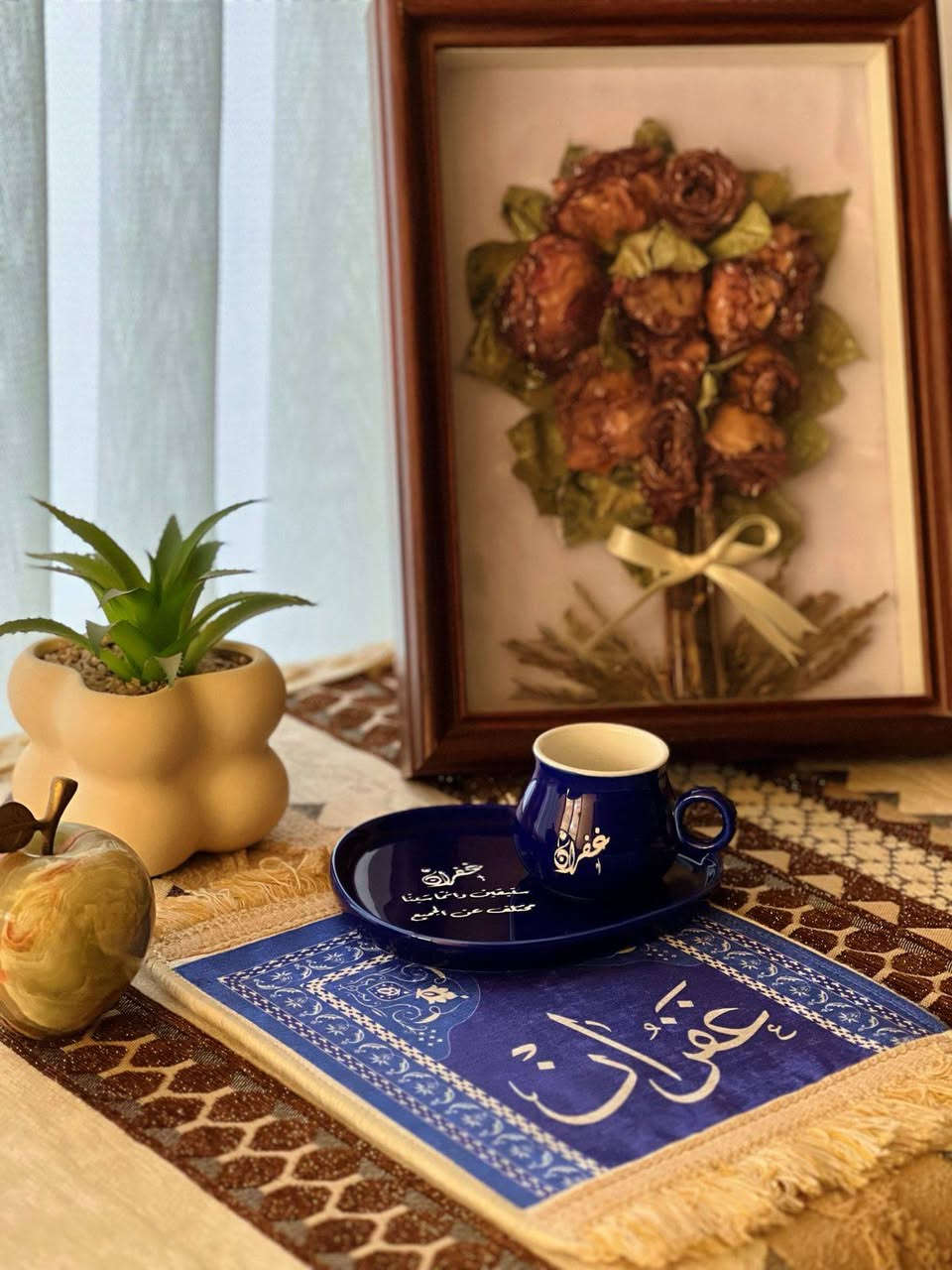 خليك مميز ويانا 
هدية مميزه حفر ليزر
الالوان الي متوفرة احمر زيتوني ازرق اصفر
الوان السجاد كلهم متوفر و حسب الطلب
العنوان الانبار هيت حي العمال
***********
