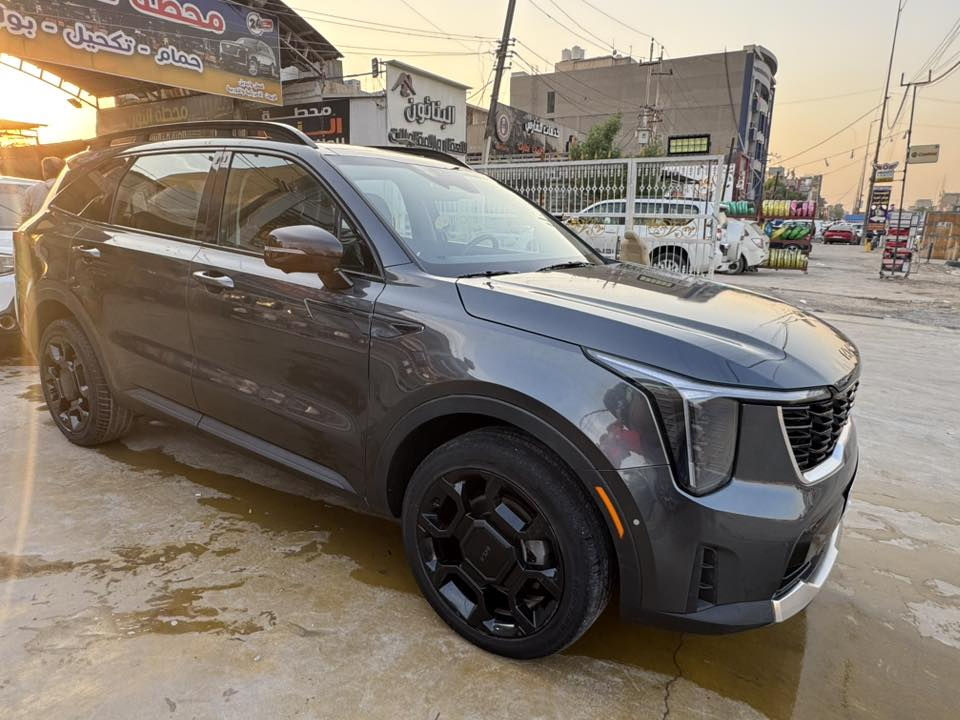 السلام عليكم سياره داخله بكتاب شهداء بسمنه وحاضرين ل اي ظمان مرقمه بغداد وكامله

سعره 240 وبيه مجال للشراي

سورنتو 2025

فئه اكس لاين اس اكس فوول

حادثه تبديل بنيد وجاملغ بدوون دكة جاكوج 
ماشيه 16 

صور امريكا  مرفقه بالمنشور

‏‎مواصفاتها :-

‏‎1. محرك 2500 ( TURBO)

‏‎2. بصمة : تشغيل - ابواب - صندوك

‏‎3. صندوك كهرباء

‏‎4. شاشة كبيرة على طول الدشبول تدعم كاربلاي واندرويد اوتو وفول تحكمات

‏‎5. كيجات الكترونية متغيرة حسب الوضعيات

‏‎6. انظمة القيادة : سبورت - سمارت - نورمال

‏‎7كشنات جلد 

‏‎8.كراسي كهرباء فول تحكم 

‏‎9. اضواء ترحيب عند الاقتراب مع ترحيب داخلي عند الصعود او المغادرة

‏‎10. شحن وايرليس

‏‎11كشنات Vip منفصله

12.منافذ تايب سي  في الكشنات 

‏‎13. هاند بريك بصمة

‏‎14. اوتو هولد

‏‎15. كامرات 4 - 360

‏‎16. فول رادارات امامية وخلفية وجانبية

‏‎17. تحديد مسار ذكي

‏‎18. قيادة أليه ذكية

‏‎19. نقطة عمياء

‏‎20. كروز سرعة

‏‎21.  وتدفئة كشنات 

‏‎22. ويل كب حجم 20 وحساس اطار  

23.اشاير بالمري

‏‎24. تشغيل عن بعد

‏‎25. شاشة لمس متغيرة لتحكم الميديا او لتبريد

‏‎26. ستيرن فول تحكمات

27.حساس خلفي امامي

بعد بيها مواصفات 

مكان السياره بغداد بلديات

بيع او مراوس ب اقل

للاستفسار / ***********
