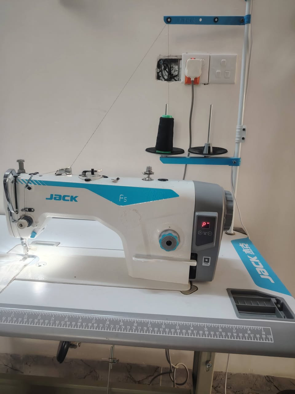 مكينه جاك F5 الأصلية
للبيع مكينه مستعمل نضيف مال بيت  ***********
