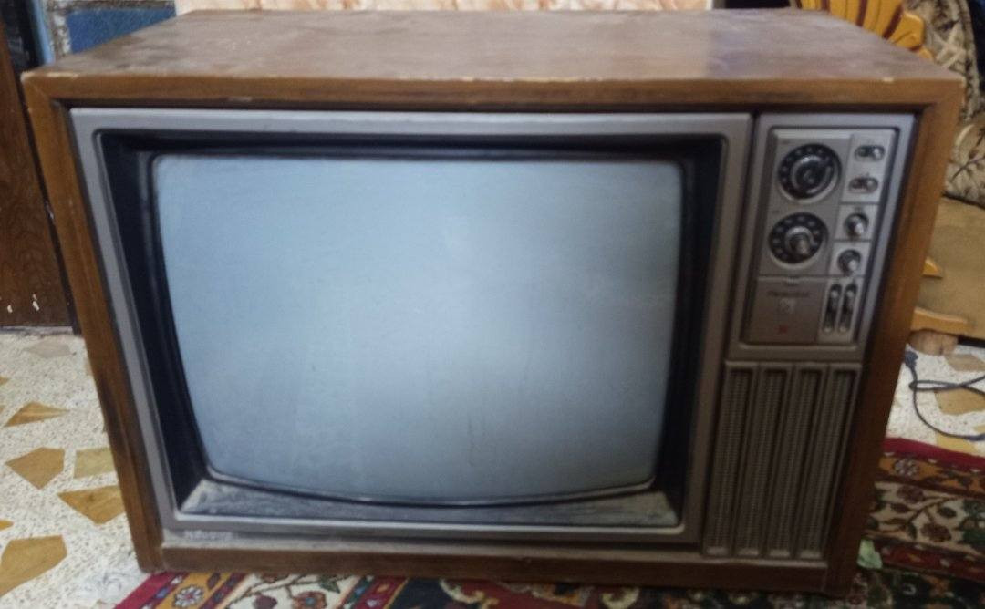 ديوان وماطور مبردة أخو الجديد ونص تخم رأسي قطعه ثلاثثيه وقطعتين نفر وتلفزيون Lg شغال وتلفزيون قديم ناشيونال النجف, العراق


**إذا كنت صاحب هذا الإعلان وتريد حذفه لأي سبب، رجاءا أرسل رسالة إلى الدعم الفني**