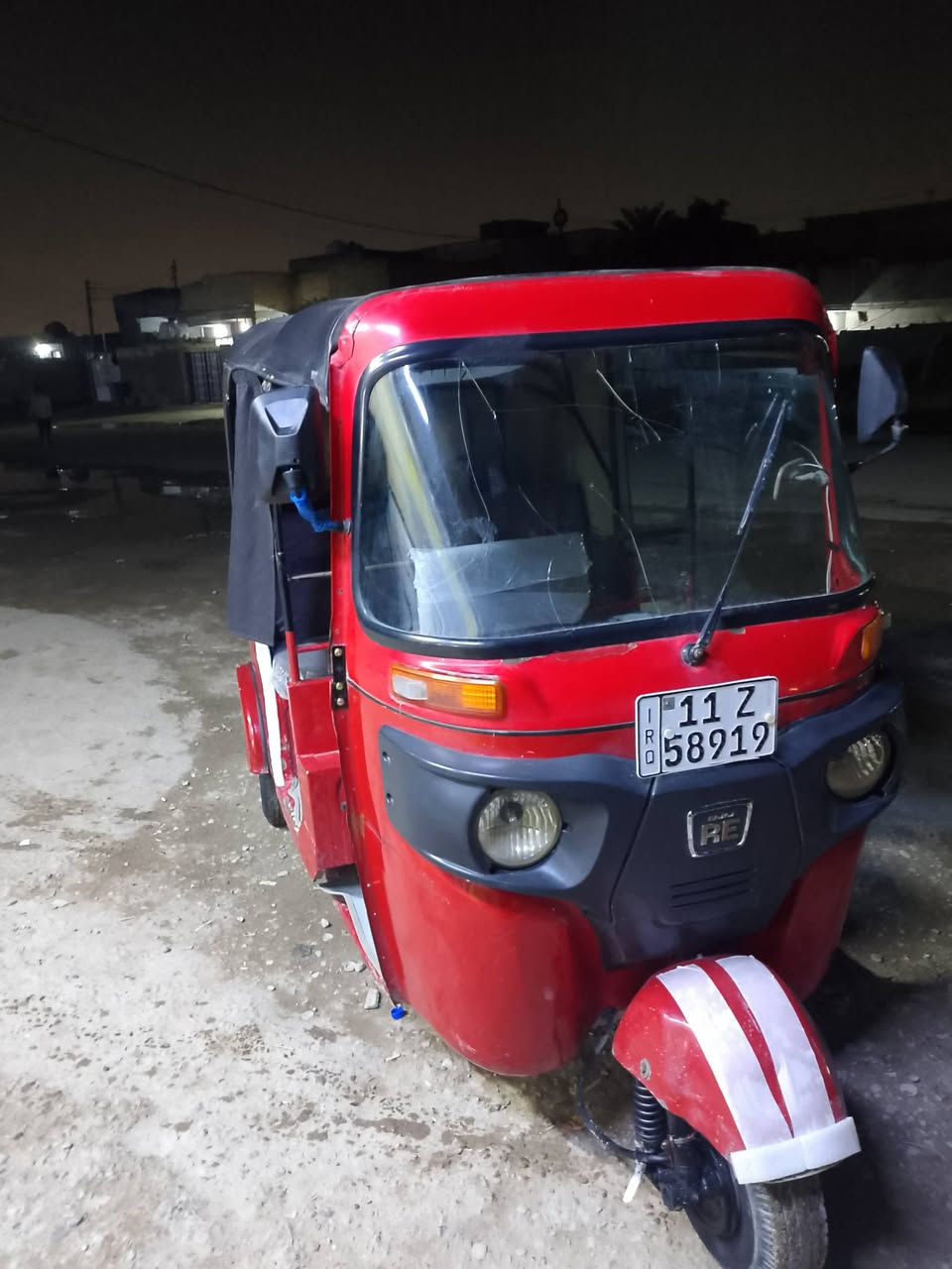 تكتك 18رقم وسنويه السعر 4900 المكان حي الكوفه ***********
