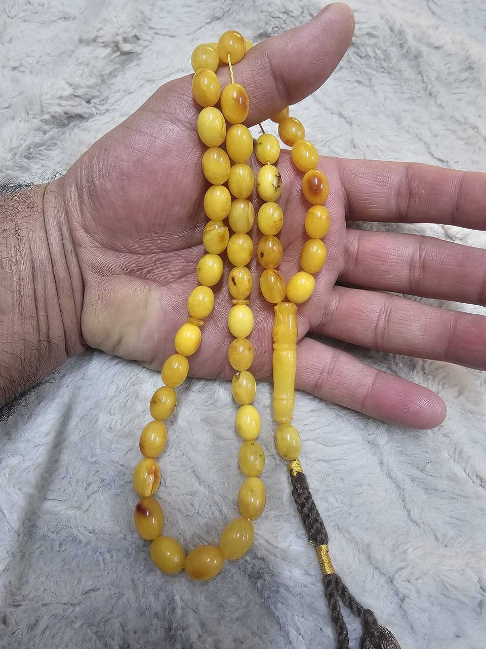 لعشاق مسابح بيض الحمام ....وعشاق المغلف
مسبحه من كهرب بحر البلطيق الحر الطبيعي الشوائبي المغلف تغليف طبيعي (السبحه مخزونه) شرط وضمان مدى الحياة بأصالة الخامة لاكبس لاضغط لا مسال لامعالج لاكهرب صيني 
وزن ٢٩ غرام ٤٨ حبه قياس الحبه ٩ × ١٢ ملم


**إذا كنت صاحب هذا الإعلان وتريد حذفه لأي سبب، رجاءا أرسل رسالة إلى الدعم الفني**