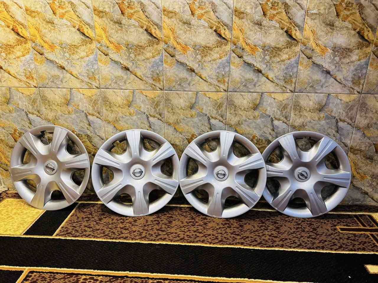 السلام عليكم / كبات سني هندي حديث اصليات للبيع السعر ٨٠
***********
