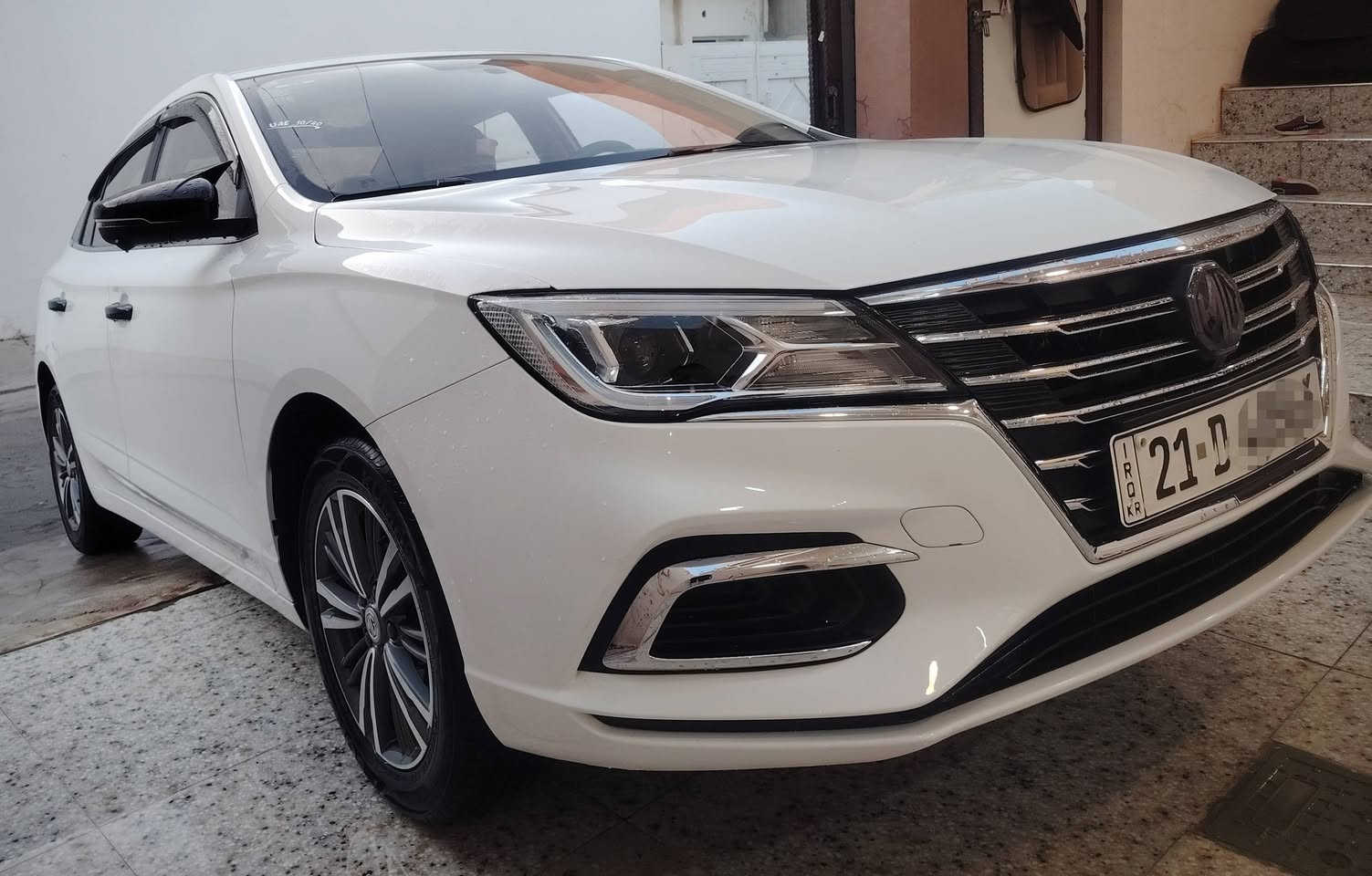 MG 5 2024 Luxury – فول مواسفات
🚗 ﷽

📅 مودیل: 2024

📍 تەنها 40,000 كم ڕۆیشتوو – وەک نوێ 🔥

✨ مواصفاتەکان:
✔️ فول فول (ئەعلى فئة)
✔️گوشين (جلد)
✔️ گوشين گەرم (Heater)
✔️ هەردوو گوشين ى پێشەوە کارەبایی
✔️ بصمەی دەرگا (Keyless Entry)
✔️ بصمەی ستارت/کوژاندن (Push Start)
✔️ حاسە (Parking Sensors)
✔️اوتۆ هۆڵد
✔️بريك بەسمە
✔️ کامێرای 360° 📸
✔️ سلايت (Sunroof) ☀️
‏✔️ Apple CarPlay & Android Auto
✔️ 6 سەماعة 🎵

✔️ زۆر زۆر خاوێن و جوان ماوه
✔️ هیچ هيجى نيه بێ سبوخە – هەموو شتێک بە شەرت
✔️ یەک دینار مەسرووفی نيه
وە نزیک 5 گەلا جوانکاری بۆ کراوە 

✔️ سەنەوی تا 2029
✔️ هەزە تا 2027
✔️ هیچ نوقسانێکی نیە

💰 نرخ: 118 (مەجالی کی زۆر کەم)

📞 تکایە موشتەری نی بێزارم مەکە 😊
📲 *********** – لە خزمەتتدام

📅 مودیل: 2024
📍 تەنها 40,000 كم ڕۆیشتوو – وەک نوێ 🔥

✨ مواصفاتەکان:
✔️ فول فول (ئەعلى فئة)
✔️گوشين (جلد)
✔️ گوشين گەرم (Heater)
✔️ هەردوو گوشين ى پێشەوە کارەبایی
✔️ بصمەی دەرگا (Keyless Entry)
✔️ بصمەی ستارت/کوژاندن (Push Start)
✔️ حاسە (Parking Sensors)
✔️اوتۆ هۆڵد
✔️بريك بەسمە
✔️ کامێرای 360° 📸
✔️ سلايت (Sunroof) ☀️
‏✔️ Apple CarPlay & Android Auto
✔️ 6 سەماعة 🎵

✔️ زۆر زۆر خاوێن و جوان ماوه
✔️ هیچ هيجى نيه بێ سبوخە – هەموو شتێک بە شەرت
✔️ یەک دینار مەسرووفی نيه
وە نزیک 5 گەلا جوانکاری بۆ کراوە 

✔️ سەنەوی تا 2029
✔️ هەزە تا 2027
✔️ هیچ نوقسانێکی نیە

💰 نرخ: 118 (مەجالی کی زۆر کەم)

📞 تکایە موشتەری نی بێزارم مەکە 😊
📲 *********** – لە خزمەتتدام
