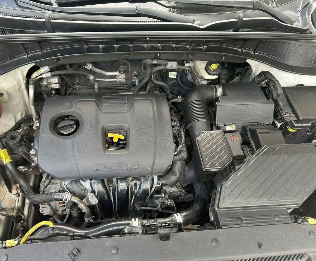 توسان كوري ٢٠١٩ فول بس بدون اسلايت السيارة بسمي شرط التحويل برغي مامفتوح بيها وضع شركة السعر ٢٢٠وبيها مجال ماشيه ٧٧الف العنوان الموصل حمام العليل رقم الموبايل ***********
