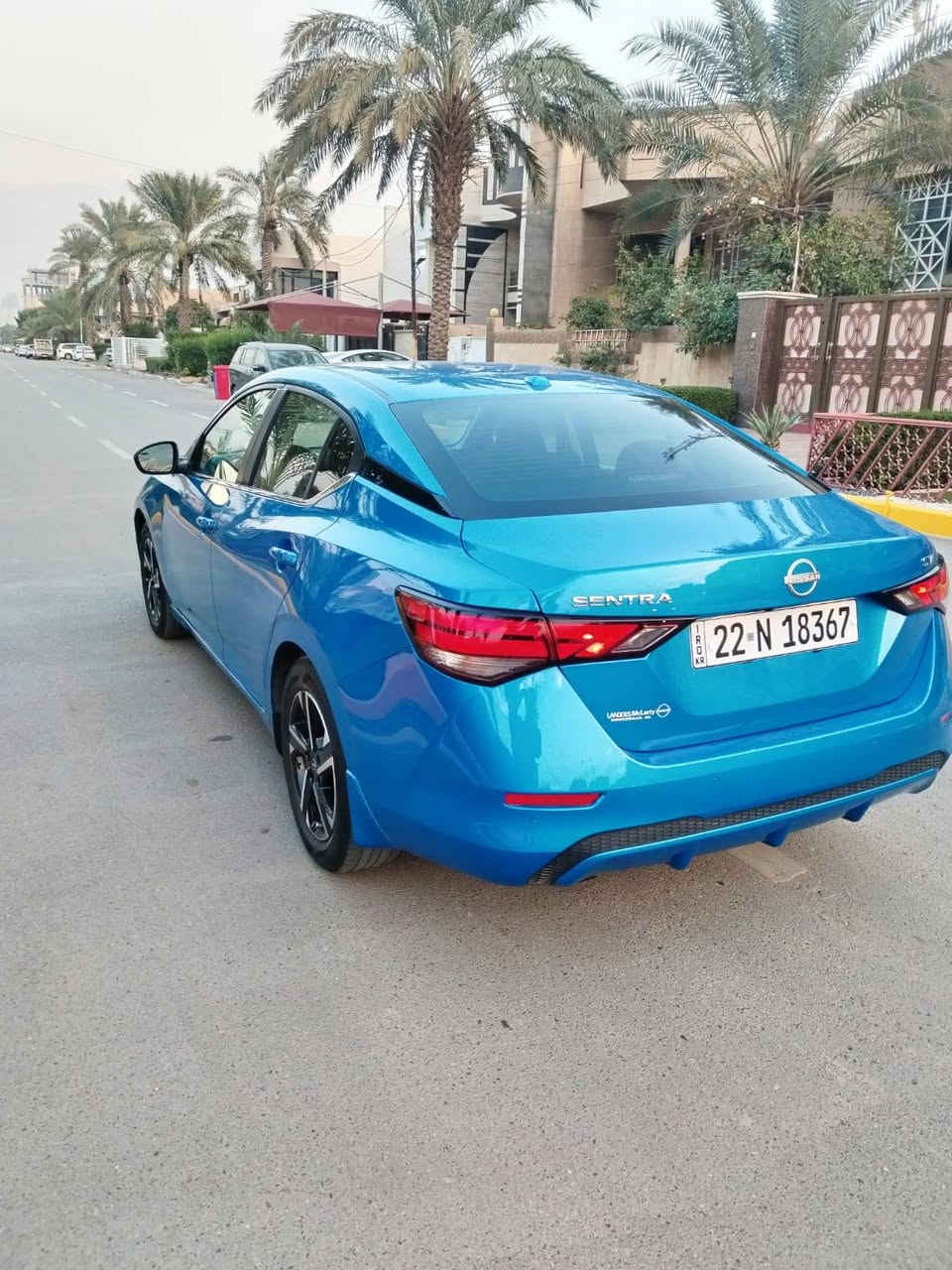 سلام عليكم 
سنترا 2024 موصفات SV 
لون / ازرك 
ماشيه  18  فقط 
رقم اربيل ل  ترقيم جديد دخول جديد  
 تحويل اوكاله 
بصمه (تشغيل بصمه +بصمه ابواب +صندوق)
توقف ذاتي 
حساسات 
شاشه كاري بلي كامره دواره 
شاشه اعطال وسطيه
انظمه قياده(ايكو سبورت نورمال)
تحكمات ستيرين جهتين
مثبت سرعه 
محرك 2000
السياره جاهزه مابيهه اي نقص
حادث جاملغ  بنيد فقط بدون دواخل 
صور الحادث موجوده 
السعر 136 قفل 
مكاني بغداد الكرخ
***********
