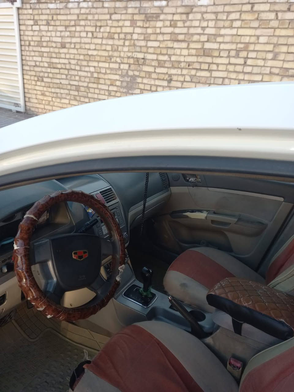 السلام عليكم ورحمه الله وبركاته
اخوان ام كراند صيني موديل 2011
مكينه وكير ياباني مكفولات 
يحتاجله بعض ترتيبات 
الكشر شوف العين 
مكانه واسط الكوت
رقم بغداد باسمي
للاستفسار الاتصال ع رقم
***********
السعر 40 وبيها مجال حك الجية
