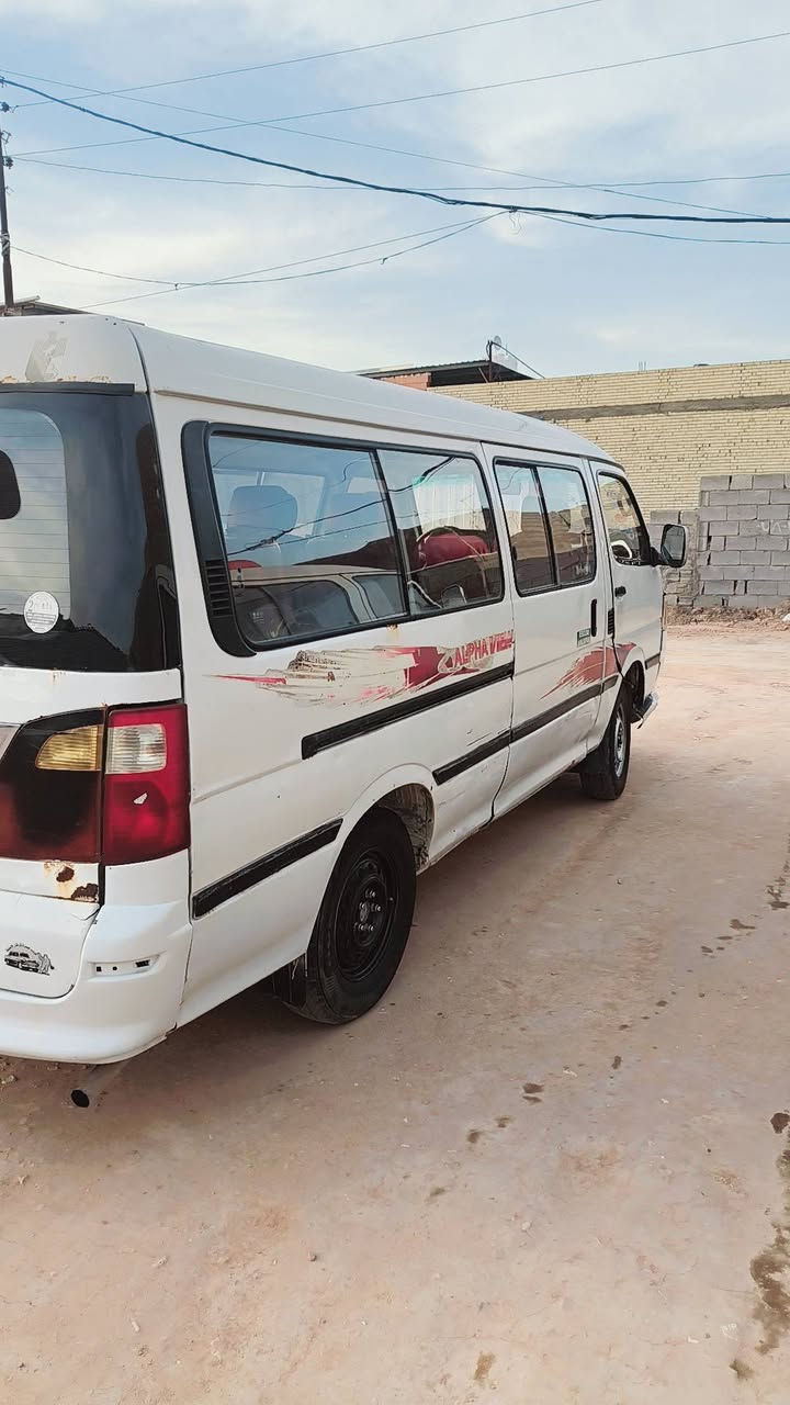 سلام عليكم من رخصت مدير الكروب عندي سياره فتون موديل ١٤ السياره جاهزه من كلشي مكانه كربلاء السياره موصليه اريد مراوس بسياره ادوات ***********
